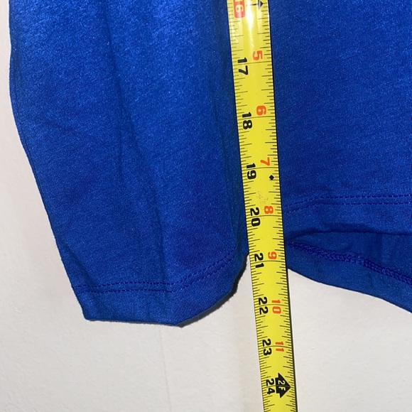 🌷Cropped royal blue short sleeved top! - Picture 5 of 7